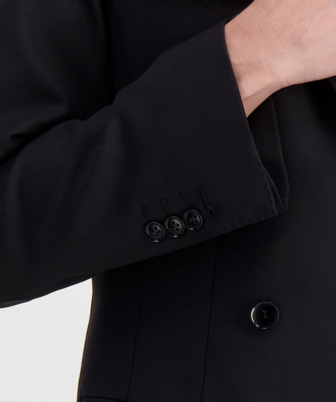 Double Stretch-Anzug in Schwarz