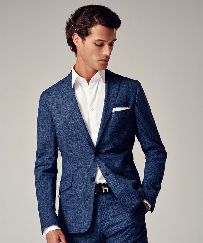 Eleganter, dunkelblauer Vintage-Anzug